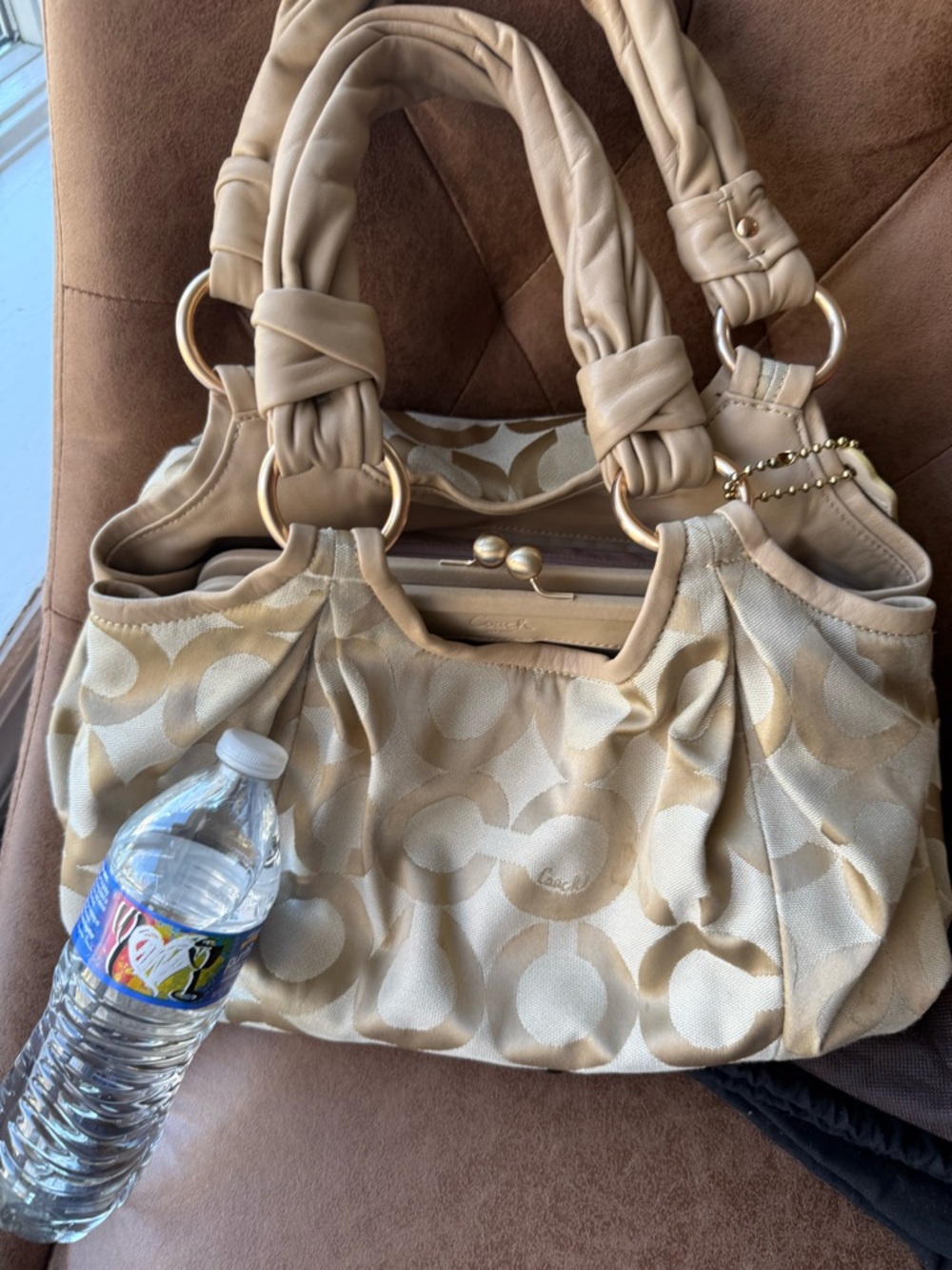 Coach jacquard kiss lock bag - Picture 9 of 12